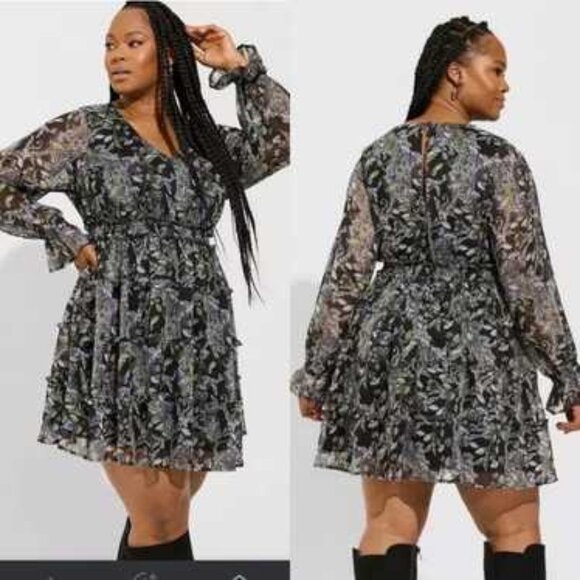 Torrid | Mini Lurex Chiffon Tiered Dress Floral Ruffle Black Boho - Picture 1 of 15
